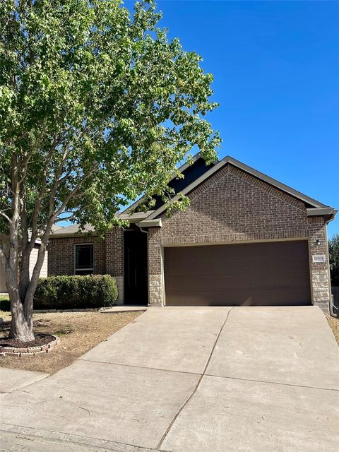 Photo of 10204 Pinnacle Crest LOOP, Austin, TX 78747 (MLS # 6287376)
