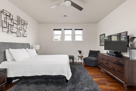 Tiny photo for 3912 Hargis ST, Austin, TX 78723 (MLS # 6780309)