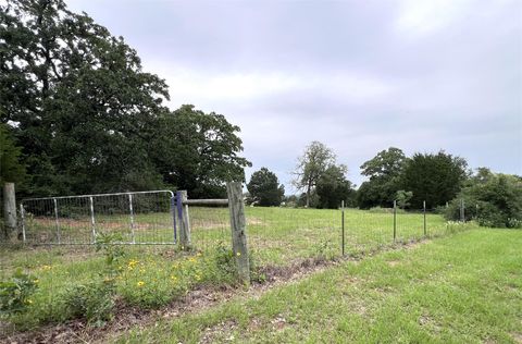 Photo of 160 Rosanky Cattle Company RD #R, Smithville, TX 78957 (MLS # 2244687)