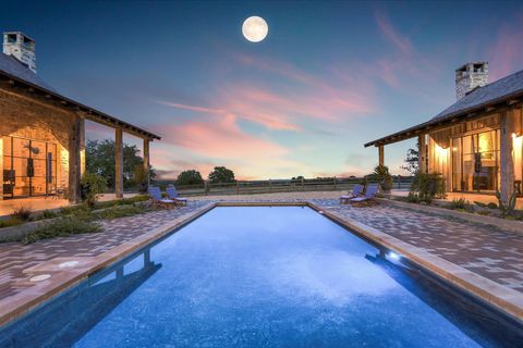 Dripping Springs TX 78620