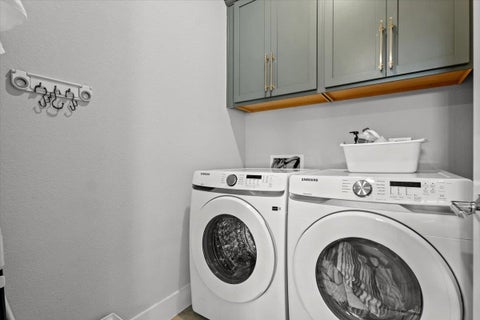 Tiny photo for 9511 Hamadryas DR, Austin, TX 78744 (MLS # 5917322)
