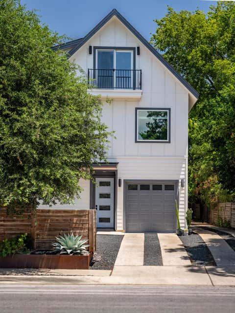 Photo of 308 W North Loop BLVD #1, Austin, TX 78751 (MLS # 3764365)