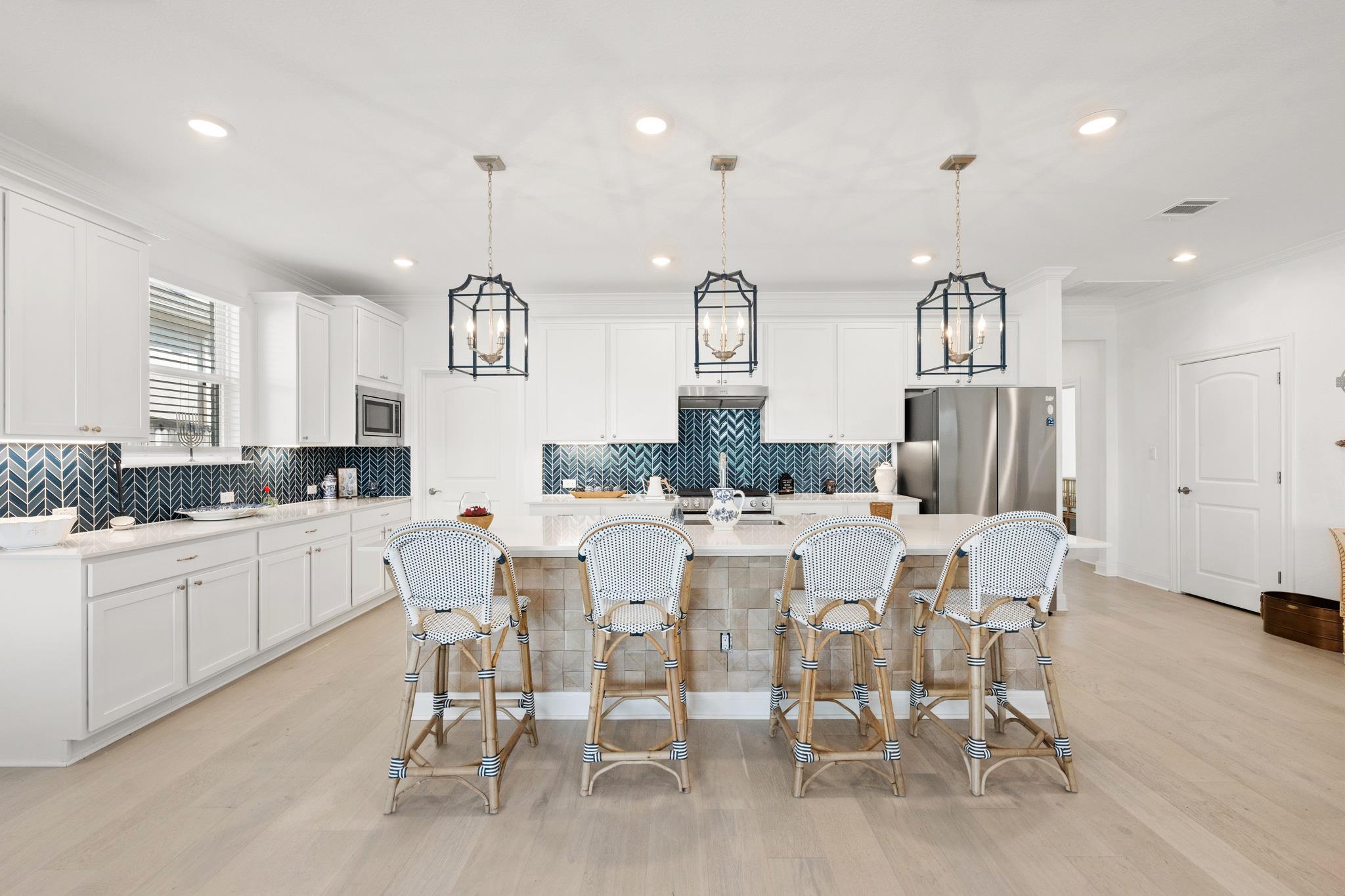 361 Barn Hill LOOP