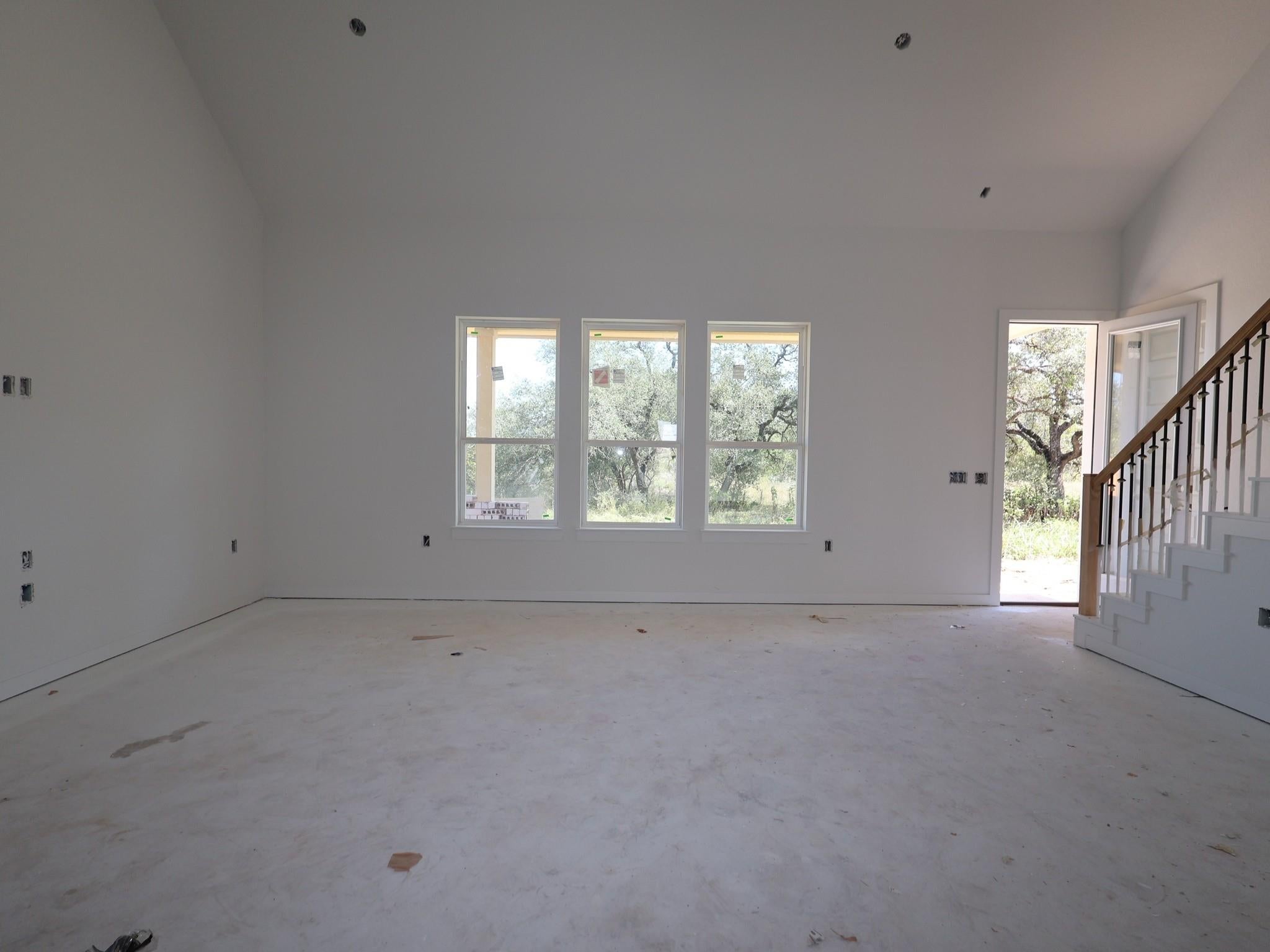 285 Callahan LOOP