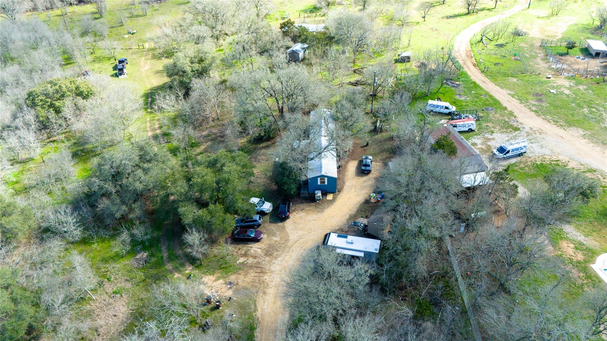 689 Chamberlin RD