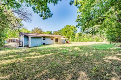 A home in Lockhart