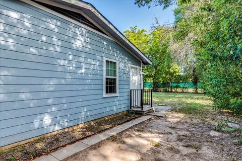 A home in Lockhart