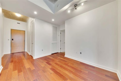 Tiny photo for 360 Nueces ST #1416, Austin, TX 78701 (MLS # 2469833)