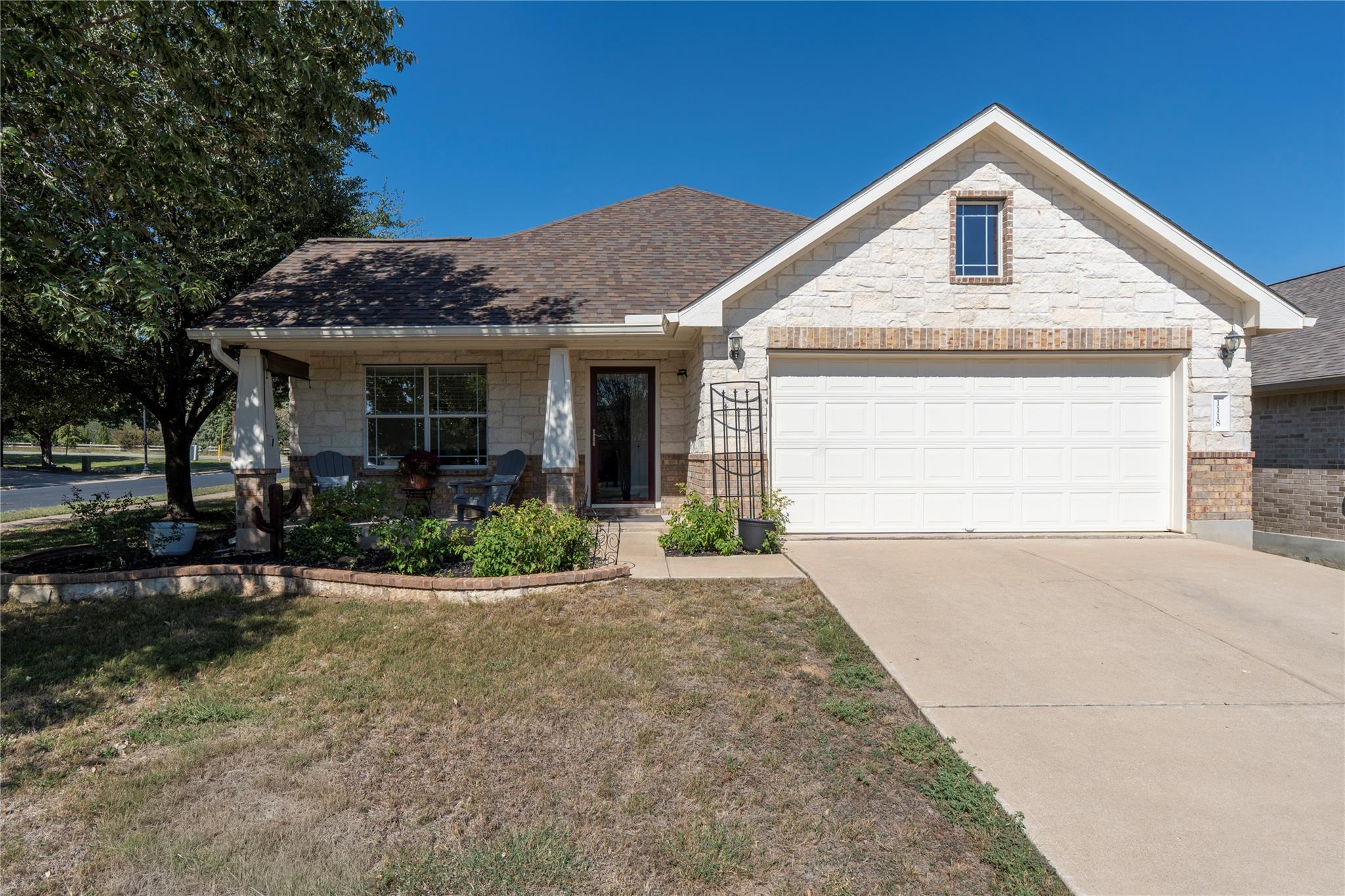1118 Giberson WAY