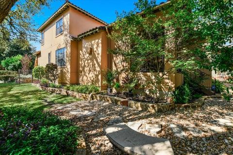 Tiny photo for 1036 Liberty Park DR #19, Austin, TX 78746 (MLS # 2731364)