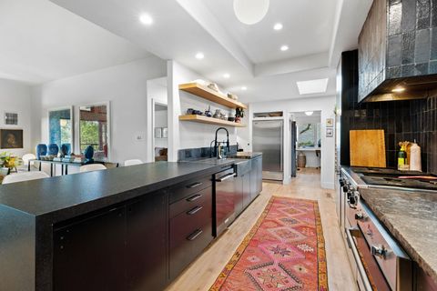 Tiny photo for 1805 Brookhaven DR, Austin, TX 78704 (MLS # 3158005)