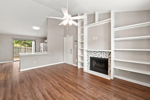 Tiny photo for 1411 Gracy Farms LN #61, Austin, TX 78758 (MLS # 5360775)