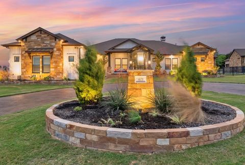 401 Highland Bluff DR Georgetown TX 78633