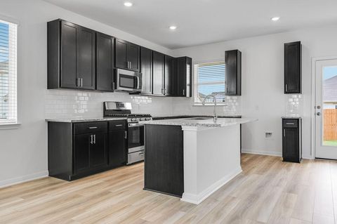 Tiny photo for 14137 Matterod DR, Del Valle, TX 78617 (MLS # 5735343)
