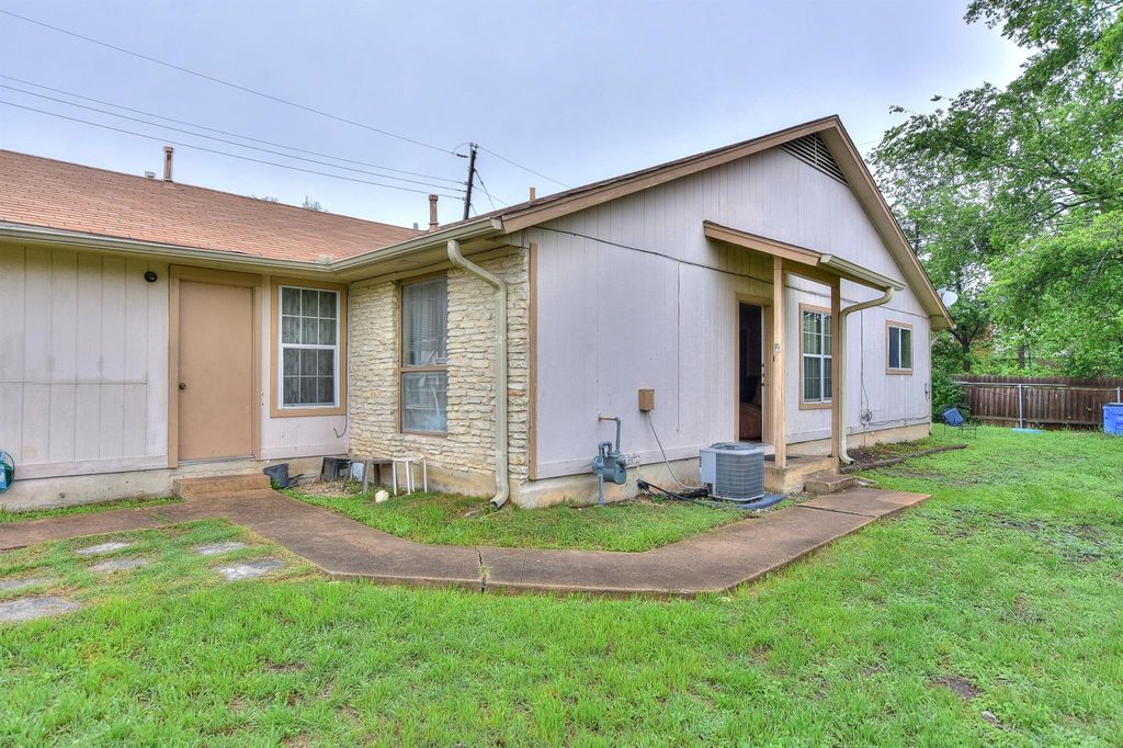 Photo of 16134 Fitchburg CIR, Pflugerville, TX 78660 (MLS # 9366123)