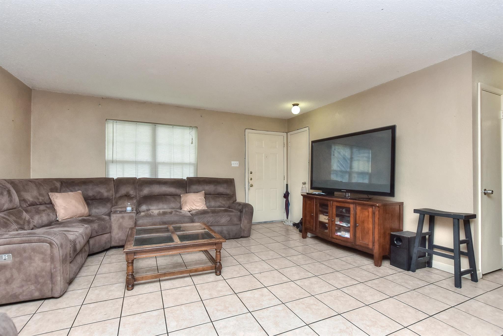 16134 Fitchburg CIR