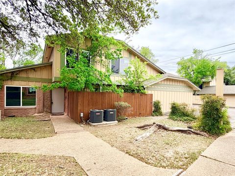 Photo of 9623 Covey Ridge LN, Austin, TX 78758 (MLS # 5226276)