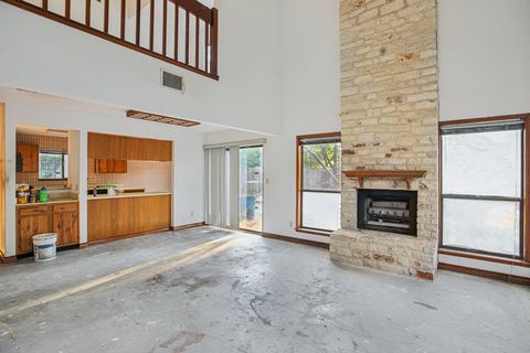 Photo of 4800 Leeward CT, Austin, TX 78731 (MLS # 1281005) Photo of 4800 Leeward CT, Austin, TX 78731 (MLS # 1281005)