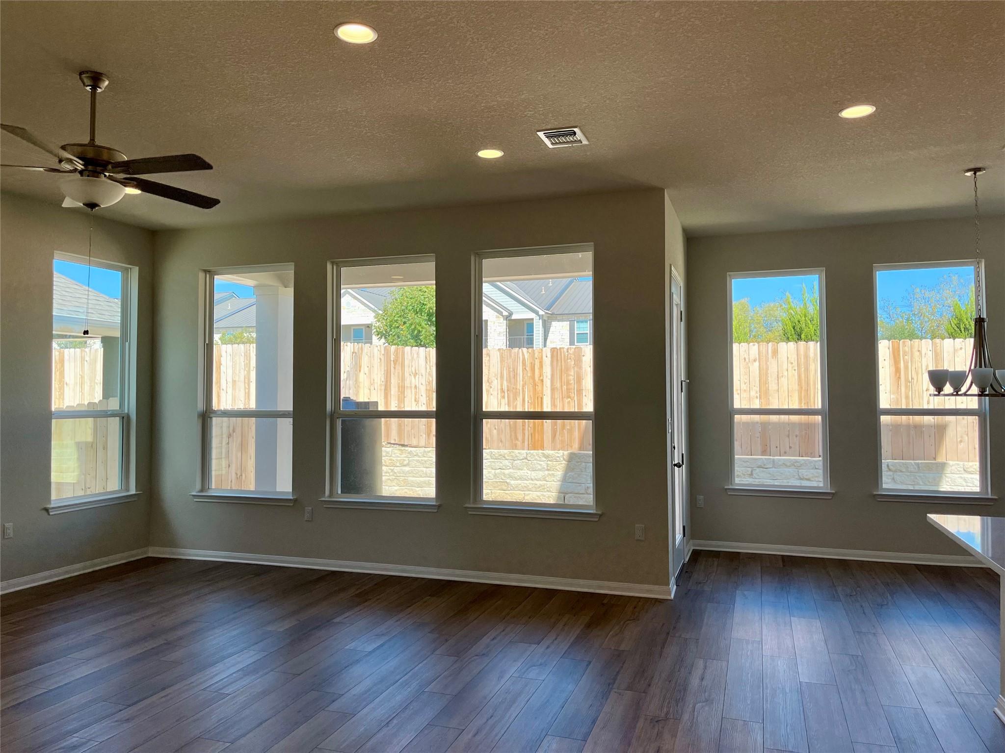 320 Creek RD 305