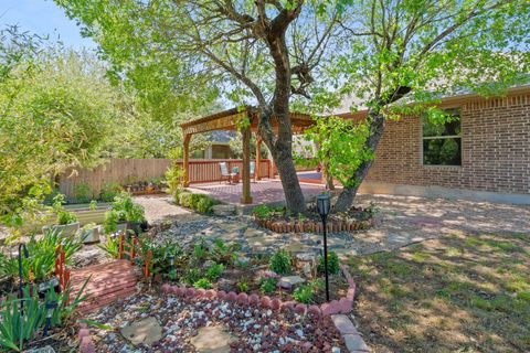 144 Nantucket CIR Austin TX 78737