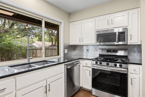 Tiny photo for 9215 Hunters TRCE E, Austin, TX 78758 (MLS # 4473363)