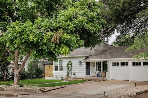 Photo of 3100 Kerbey LN, Austin, TX 78703 (MLS # 4137226)