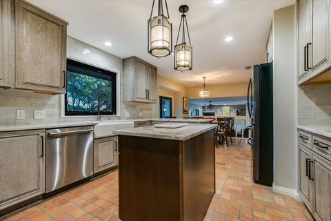 Tiny photo for 9106 Glenlake DR, Austin, TX 78730 (MLS # 2125167)