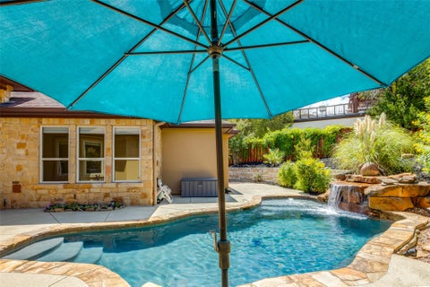 Photo of 101 Indian Bend DR, Lakeway, TX 78734 (MLS # 5742529)