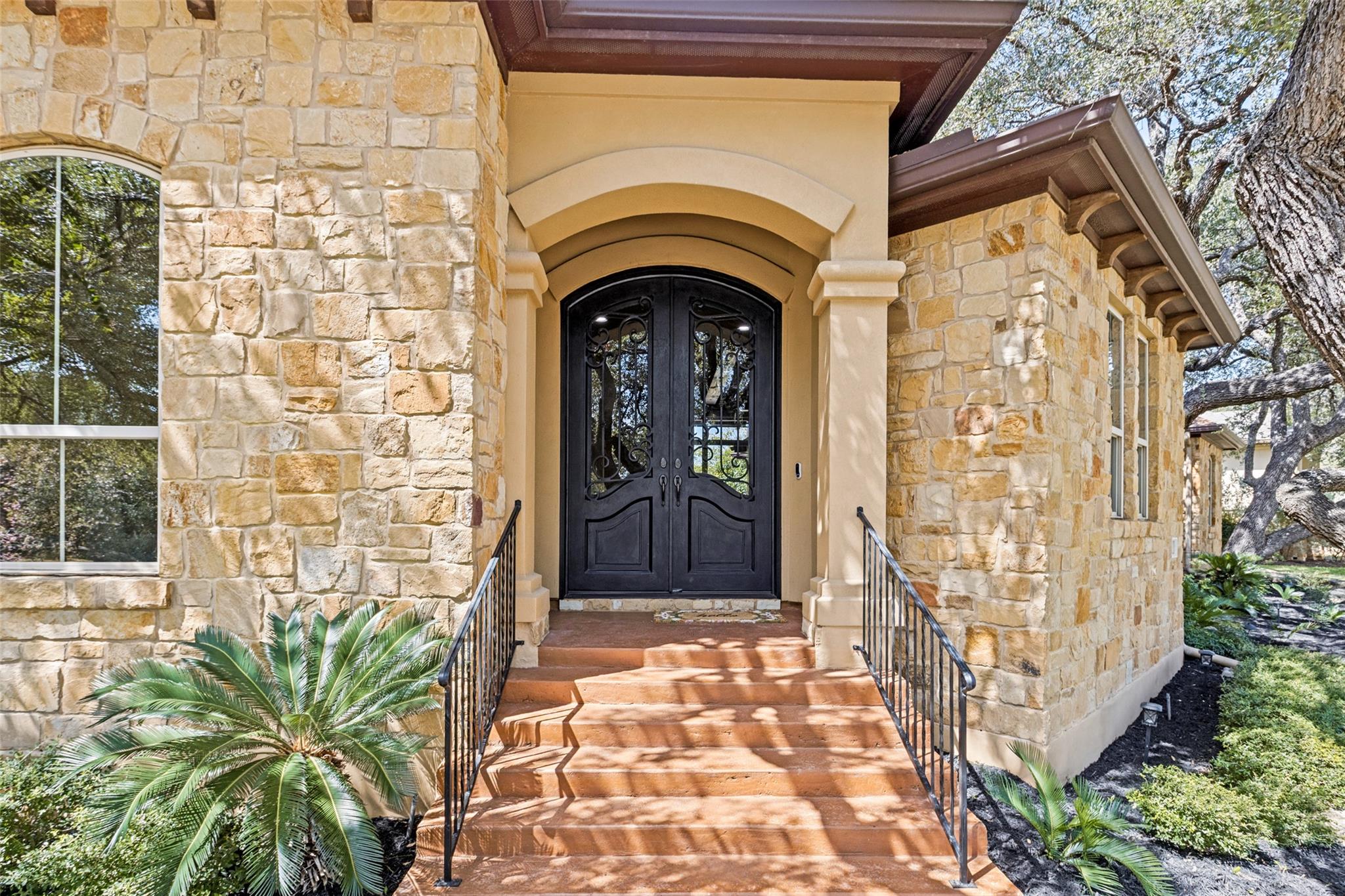 101 Indian Bend DR
