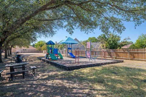 Tiny photo for 20804 Trotters LN, Pflugerville, TX 78660 (MLS # 6701791)