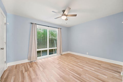 Tiny photo for 5332 Balcones DR #B, Austin, TX 78731 (MLS # 4414495)