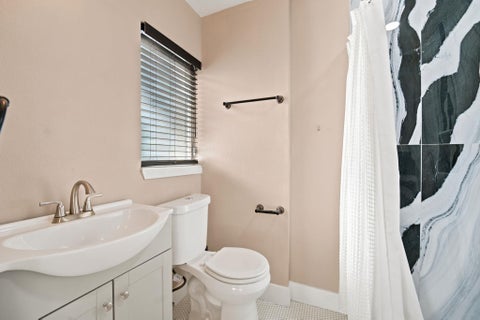 Tiny photo for 5332 Balcones DR #B, Austin, TX 78731 (MLS # 4414495)