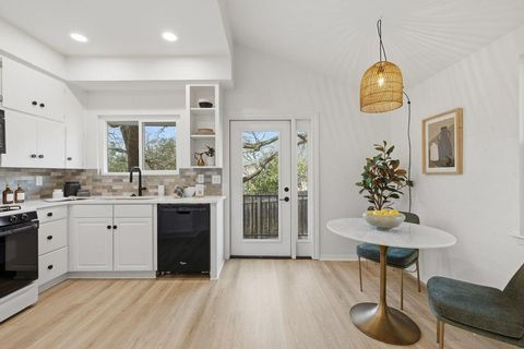 Tiny photo for 3607 Brownwood DR, Austin, TX 78759 (MLS # 7241600)