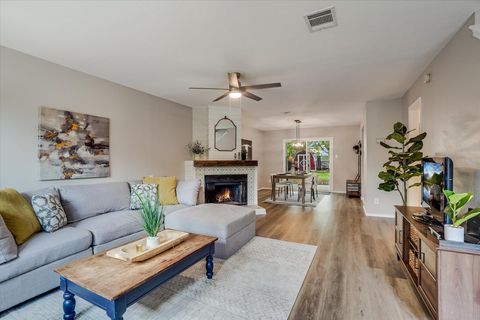 7605 Hawkeye DR Austin TX 78749