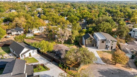 Tiny photo for 4601 Parkdale PL, Austin, TX 78745 (MLS # 2674730)