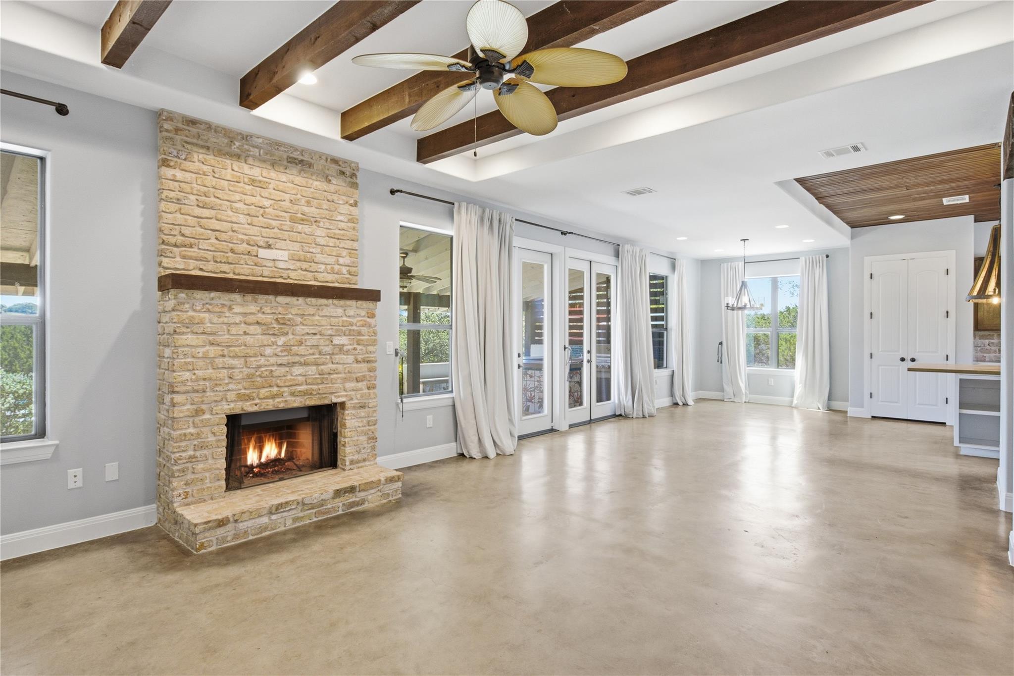 330 Gant RD