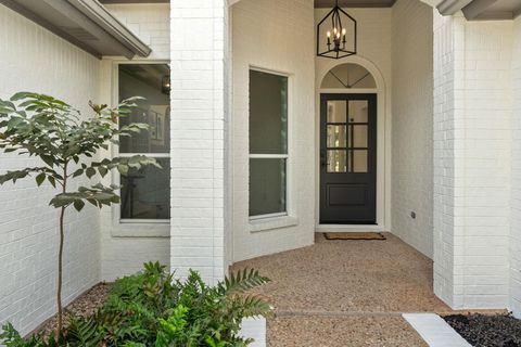 Tiny photo for 5609 Barker Ridge DR, Austin, TX 78759 (MLS # 2845417)