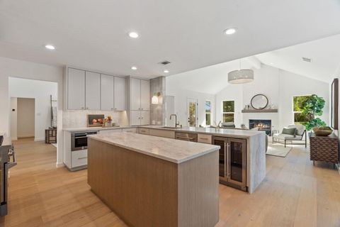 Tiny photo for 5609 Barker Ridge DR, Austin, TX 78759 (MLS # 2845417)