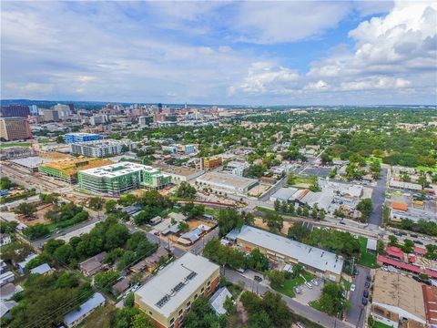 Photo of 1401 E East 4th ST #306, Austin, TX 78702 (MLS # 9593955)