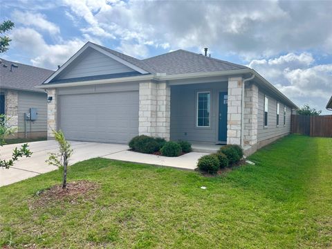 Photo of 211 Hamilton Pool LN, Bastrop, TX 78602 (MLS # 5785251)