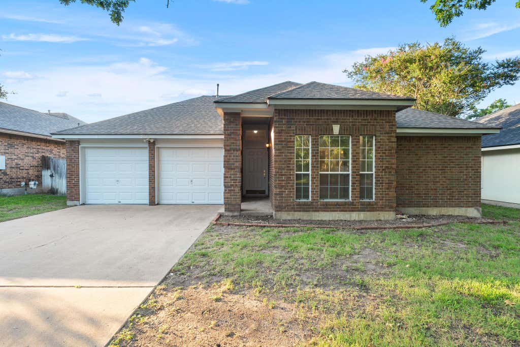Photo of 2802 Alexander DR, Leander, TX 78641 (MLS # 1733658)