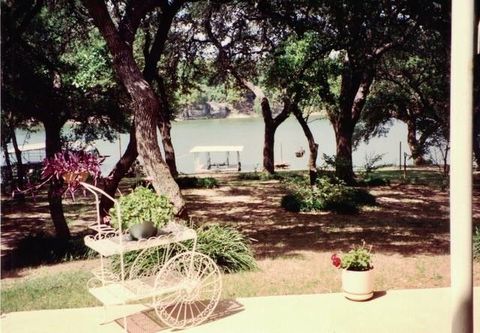 A home in Spicewood