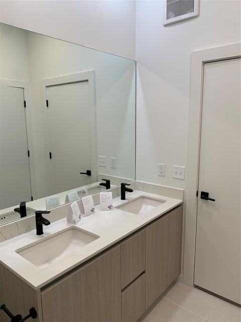 Tiny photo for 2209 S 1st ST #113, Austin, TX 78704 (MLS # 5825684)