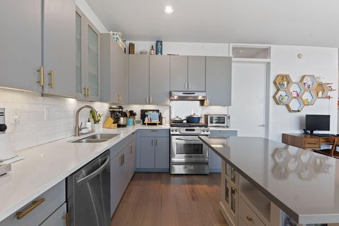 Tiny photo for 555 E 5th St #817, Austin, TX 78701 (MLS # 8021006)