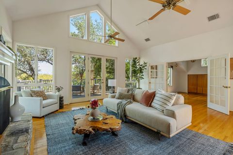 2629 Deerfoot TRL Austin TX 78704