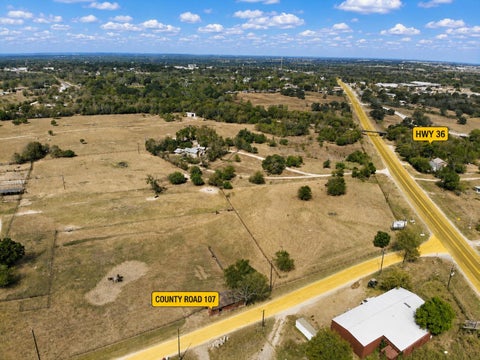 Photo of 185 County Road 107, Caldwell, TX 77836 (MLS # 9845743)