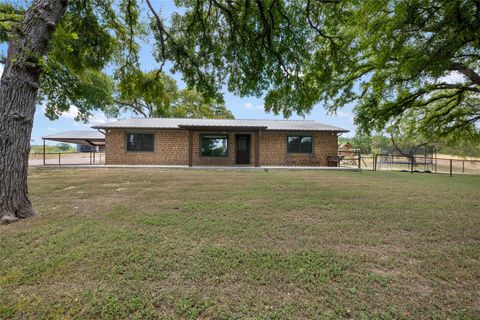 121 Dog Run Burnet TX 78611