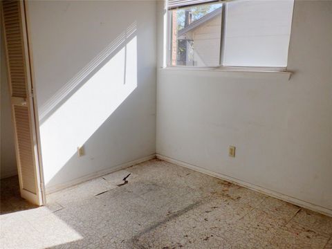 Tiny photo for 5418 Fairmont CIR, Austin, TX 78745 (MLS # 6337756)