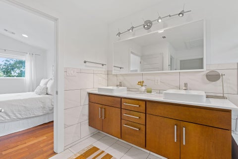 Tiny photo for 2008 Meadowridge DR #B, Austin, TX 78704 (MLS # 2715129)