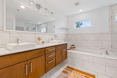 Tiny photo for 2008 Meadowridge DR #B, Austin, TX 78704 (MLS # 2715129)